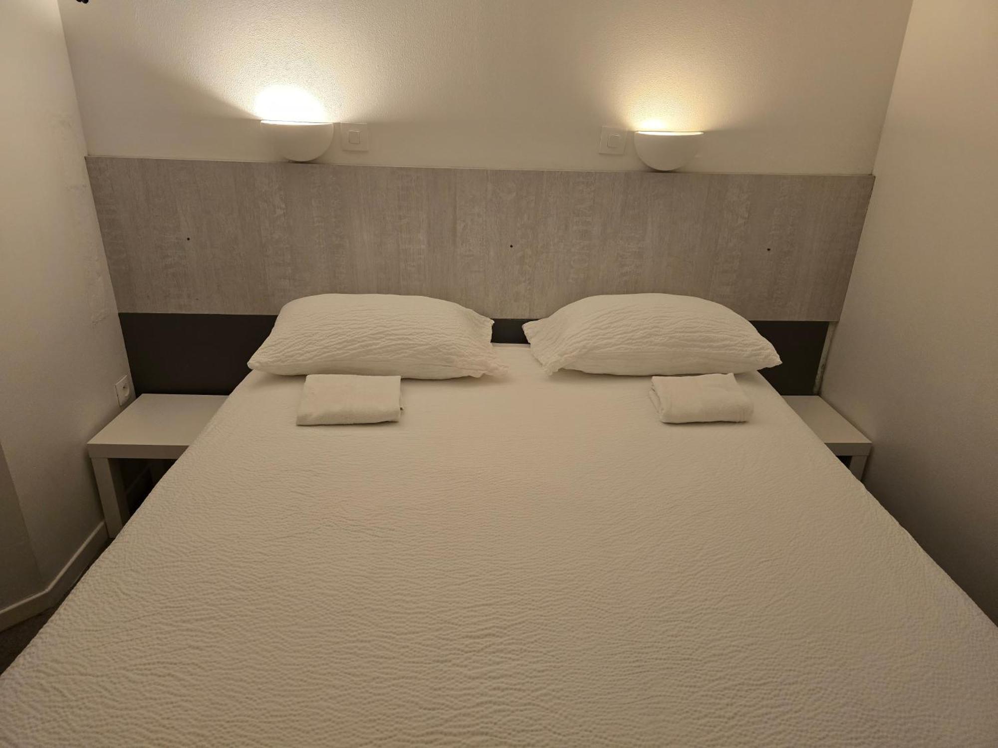ז'ונה-קלה Brit Hotel Essentiel Poitiers Gare Du Futuroscope מראה חיצוני תמונה